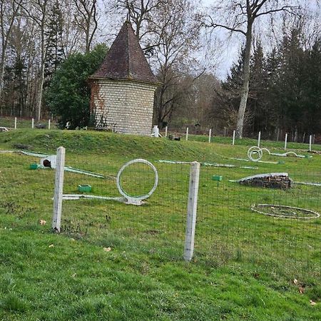 Pavillon Avec Jardin Clos Au Bord De L'Yonne Coulanges-sur-Yonne Bagian luar foto